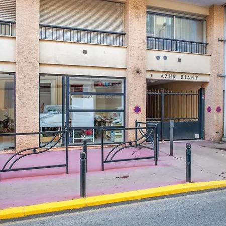 Merle - Welkeys Apartman Cannes